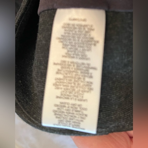 Micheal Kors size 10 gray pencil skirt back zip front zip pockets NWOT - Picture 9 of 10